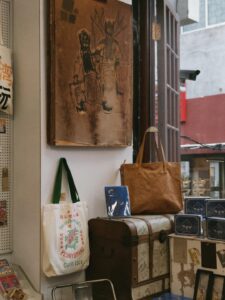 Guangzhou shopping ， Guangzhou shopping guide ， Guangzhou gifts ，Guangzhou souvenirs